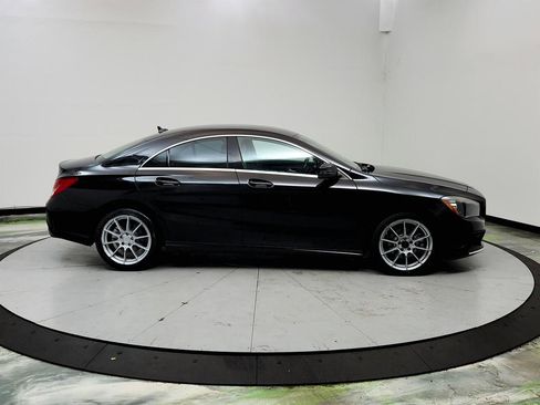 Used 2019 Mercedes-Benz CLA 250 image 4