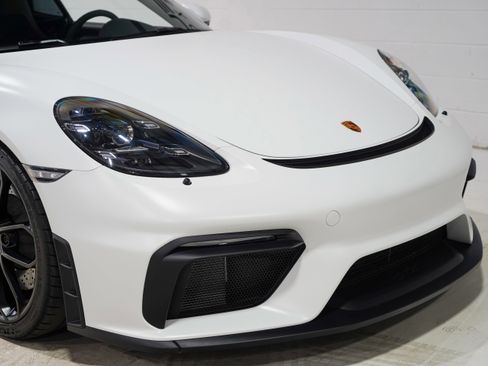Used 2022 Porsche 718 Cayman GT4 RWD image 23