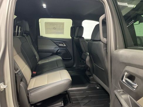 New 2026 Chevrolet Silverado EV Trail Boss w/ Plus Package image 31