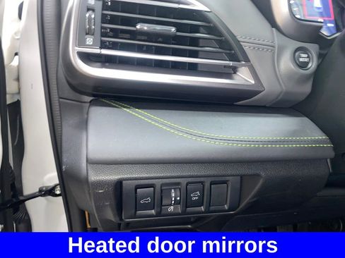 Certified 2025 Subaru Outback Limited image 28