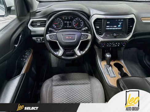 Used 2019 GMC Acadia SLE FWD image 23