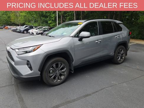 Used 2025 Toyota RAV4 XLE Premium w/ Weather Package AWD/4WD image 1