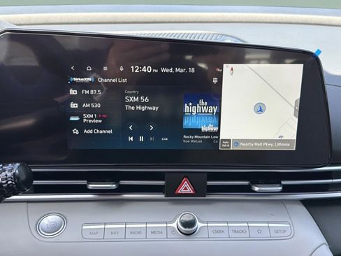New 2026 Hyundai Elantra Limited FWD image 8