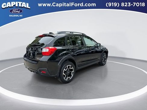 Used 2016 Subaru Crosstrek 2.0i Premium image 8
