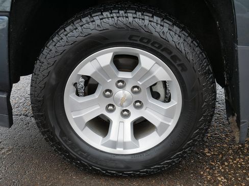 Used 2017 Chevrolet Silverado 1500 LT w/ All Star Edition image 15