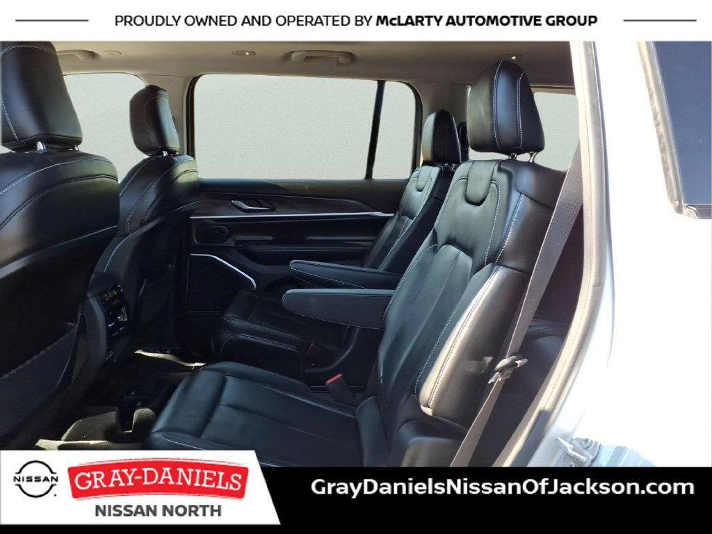 Used 2021 Jeep Grand Cherokee L Limited AWD/4WD image 26