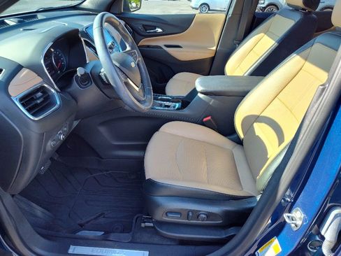 Used 2018 Chevrolet Equinox Premier image 9