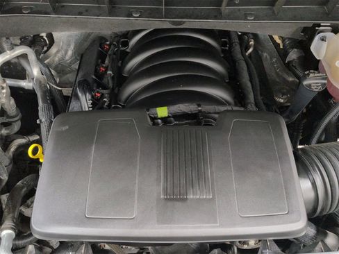 Used 2024 GMC Sierra 1500 Elevation image 15