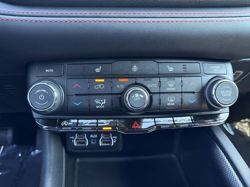 Used 2026 Dodge Durango GT RWD image 18