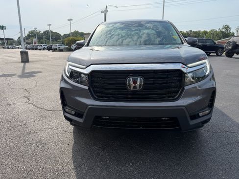 Used 2023 Honda Ridgeline RTL-E image 2