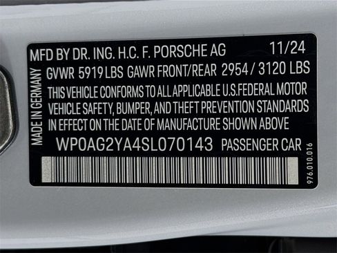 Certified 2025 Porsche Panamera GTS image 38