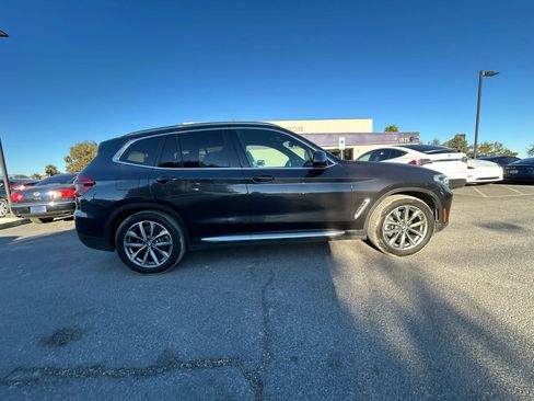 Used 2018 BMW X3 xDrive30i w/ Convenience Package image 4