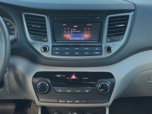 Used 2017 Hyundai Tucson SE image 13