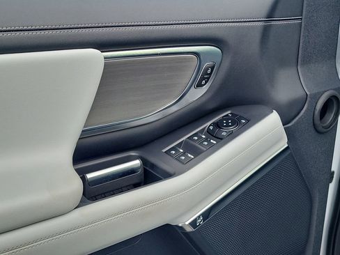 New 2026 Ford Expedition Max Platinum AWD/4WD image 24