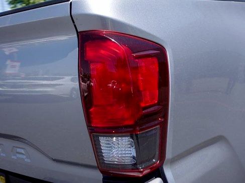 Certified 2019 Toyota Tacoma SR RWD image 5