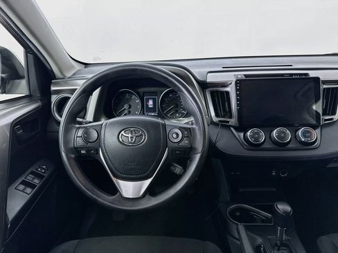 Certified 2017 Toyota RAV4 LE w/ Carpet Mat Package AWD/4WD image 20