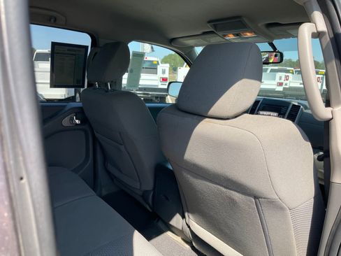 Used 2018 Nissan Frontier SV w/ Value Truck Package image 25