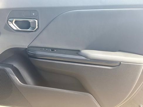 New 2026 Kia K4 EX image 16