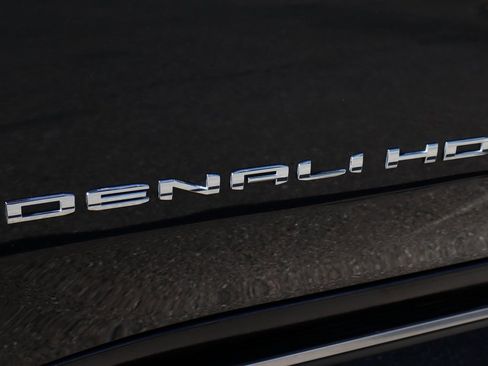 Used 2023 GMC Sierra 3500 Denali w/ Denali Black Diamond Edition image 50