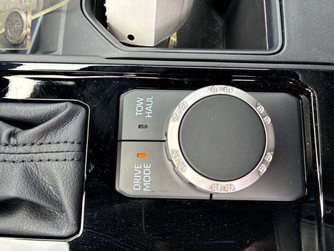 New 2026 Toyota Tundra SR5 image 38