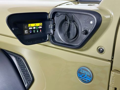 Used 2025 Jeep Wrangler Unlimited Sport S 4xe w/ Convenience Group image 13