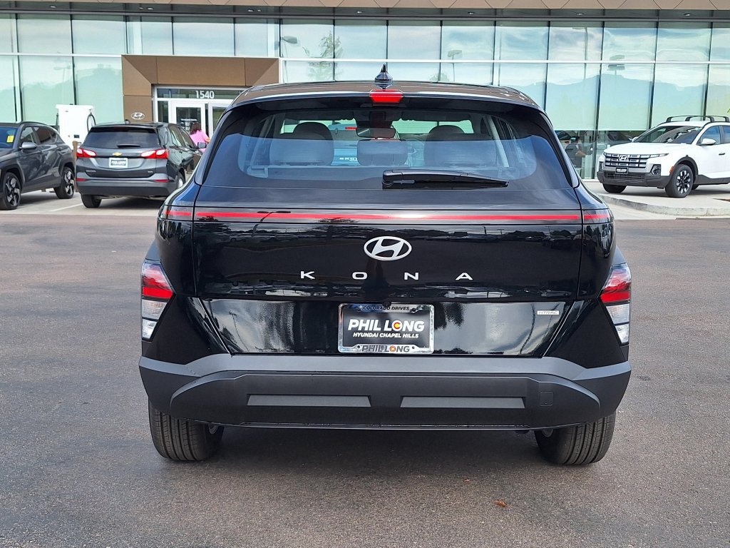 New 2026 Hyundai Kona SE AWD/4WD image 4