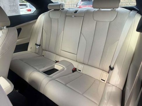 Used 2022 BMW 230i Coupe w/ Premium Package 2 RWD image 10