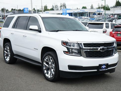Used 2017 Chevrolet Tahoe LT w/ Max Trailering Package AWD/4WD image 7