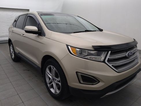 Used 2017 Ford Edge Titanium w/ Equipment Group 301A FWD image 13