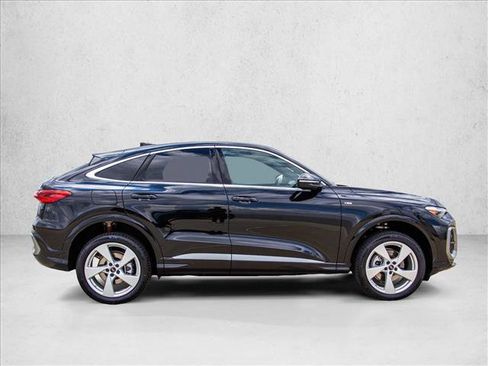 New 2026 Audi Q5 Premium Plus AWD/4WD image 4