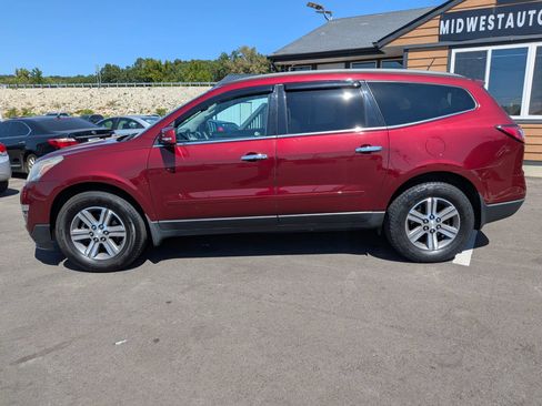 Used 2015 Chevrolet Traverse LT FWD image 3