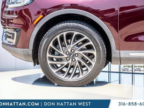 Used 2020 Lincoln Nautilus Reserve AWD/4WD image 33