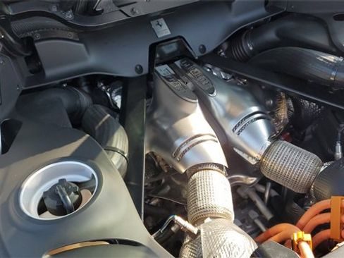 Used 2022 Ferrari 296 GTB image 11