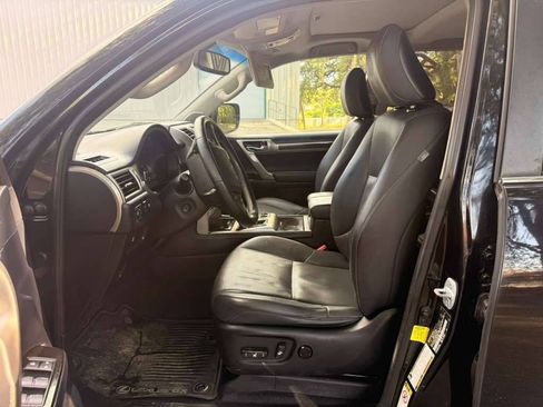 Used 2015 Lexus GX 460 w/ Navigation Package AWD/4WD image 12