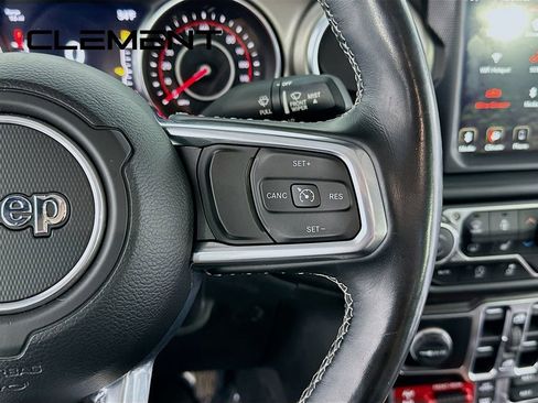 Used 2020 Jeep Gladiator Rubicon w/ Uconnect 4C Nav & Sound Group image 17