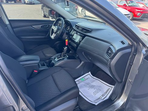 Used 2020 Nissan Rogue S AWD/4WD image 10