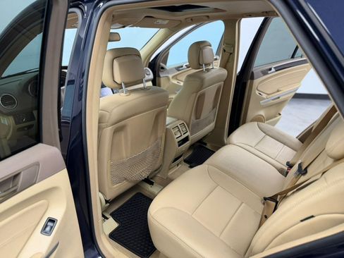 Used 2010 Mercedes-Benz ML 550 4MATIC image 42