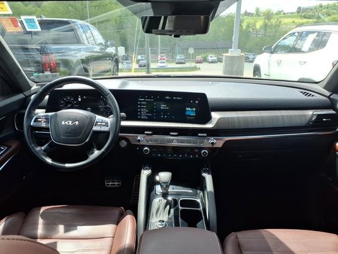 Certified 2023 Kia Telluride SX Prestige AWD/4WD image 17