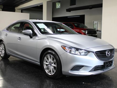Used 2016 MAZDA MAZDA6 Sport FWD image 1