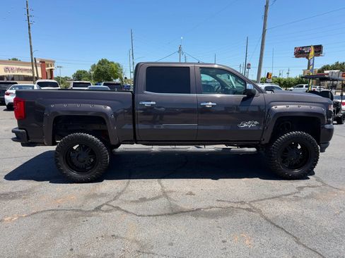 Used 2016 Chevrolet Silverado 1500 LTZ Z71 w/ LTZ Plus Package AWD/4WD image 16