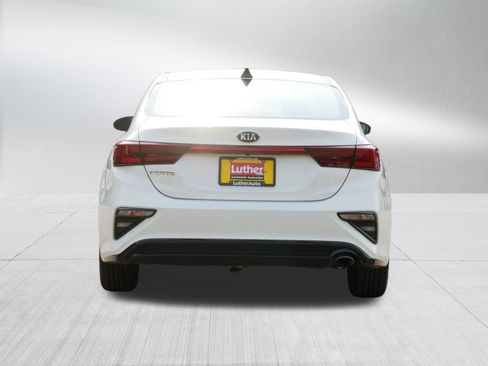 Used 2019 Kia Forte LXS FWD image 6