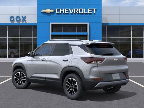 New 2026 Chevrolet TrailBlazer LT FWD image 3