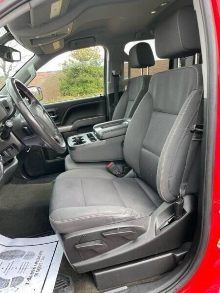 Used 2018 Chevrolet Silverado 1500 LT RWD image 12