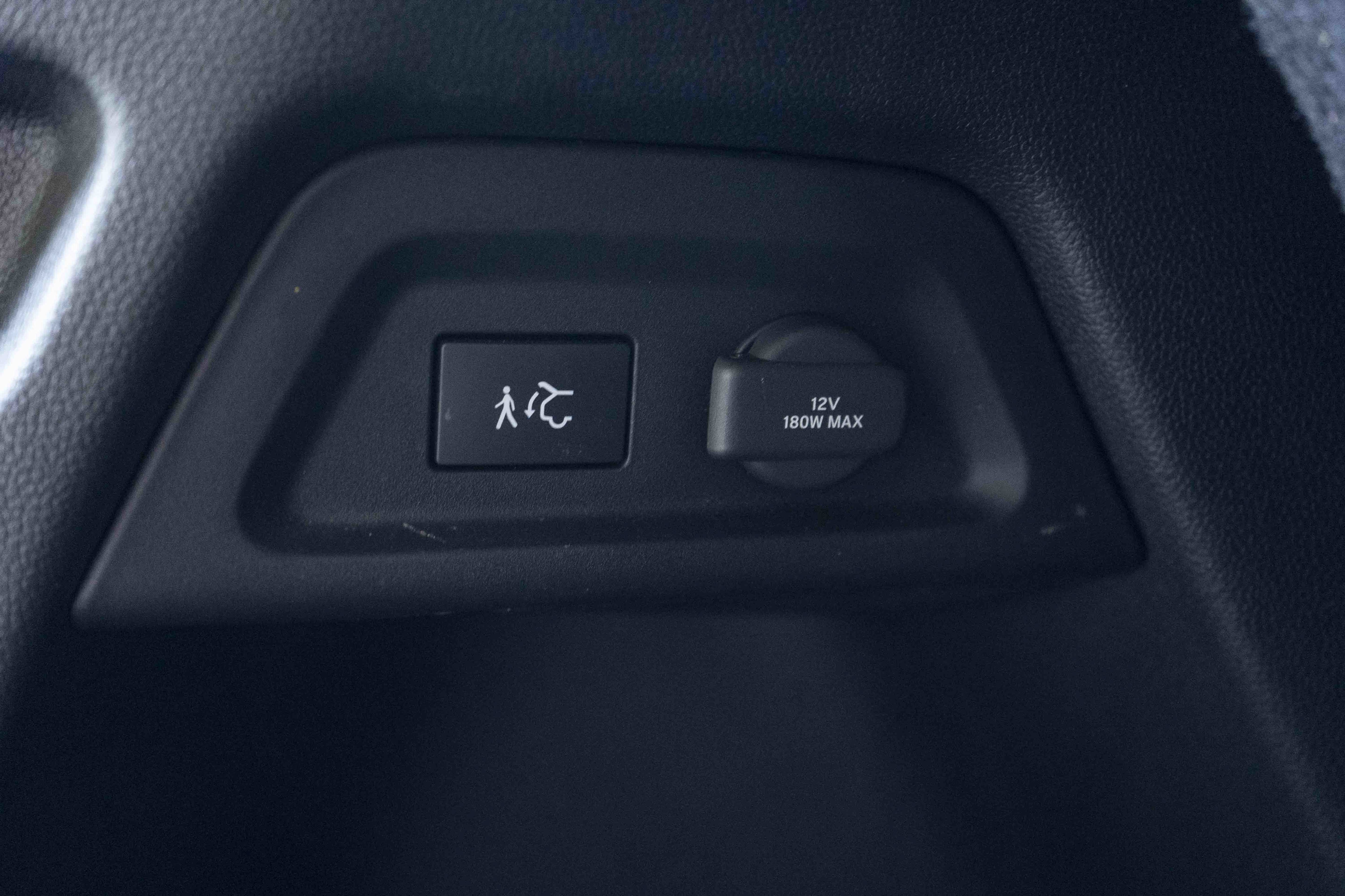 Used 2025 Honda Pilot Touring image 42