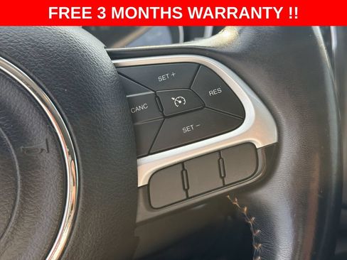 Used 2019 Jeep Compass Latitude w/ Popular Equipment Group FWD image 40
