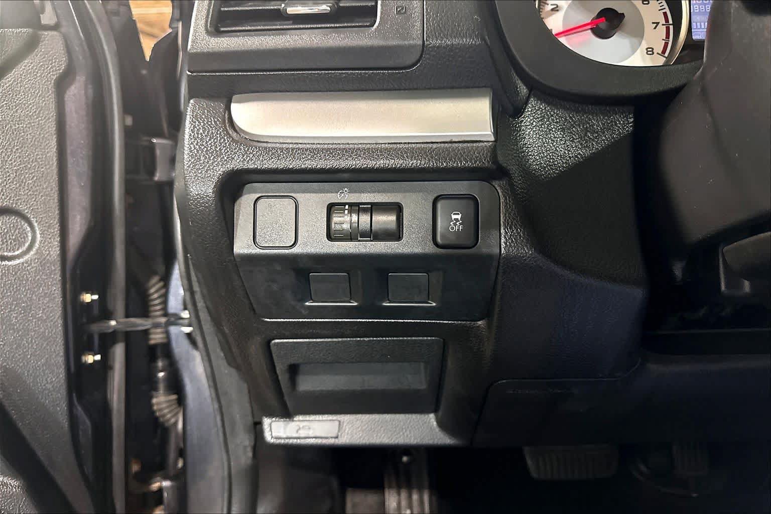 Used 2014 Subaru Impreza 2.0i Sport Limited AWD/4WD image 34