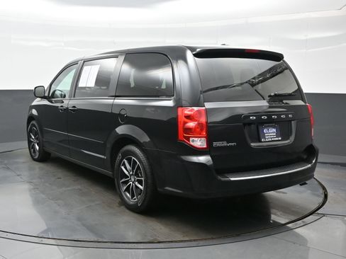Used 2017 Dodge Grand Caravan GT FWD image 4