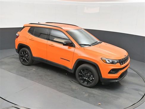 New 2026 Jeep Compass Latitude image 26