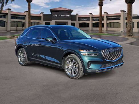 Used 2022 Genesis GV70 2.5T w/ Advanced Package image 2