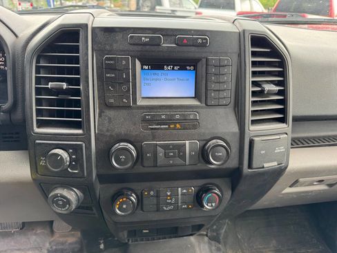 Used 2019 Ford F150 XL w/ Equipment Group 101A Mid AWD/4WD image 15